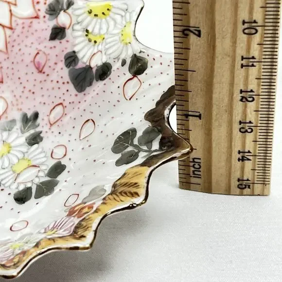 Antique Japanese Porcelain Hand Painted Serving Dishes (5) Meiji Era Scalloped - Picture 12 of 15